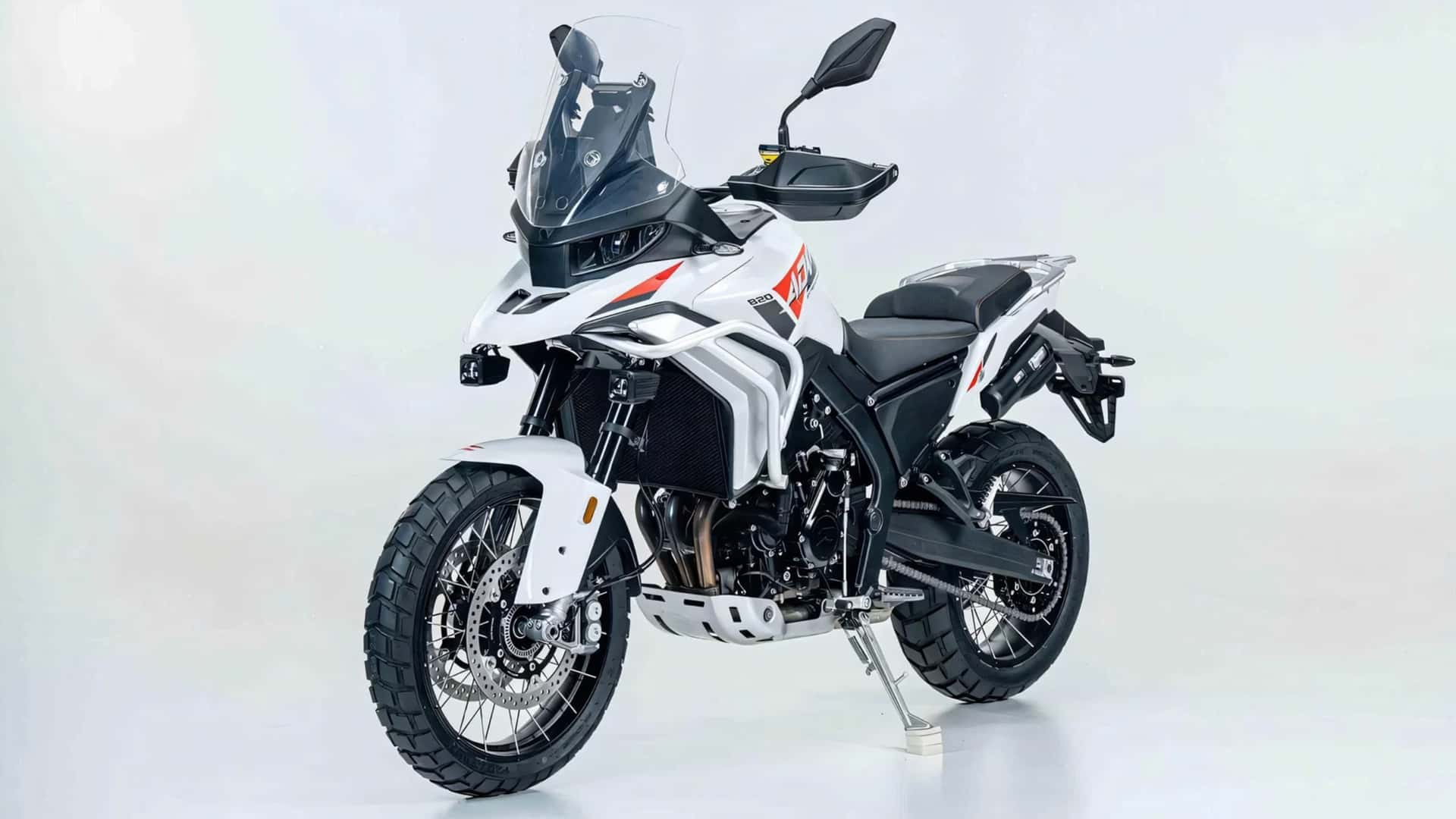 Новий трициліндровий ADV-мотоцикл від ZXMoto