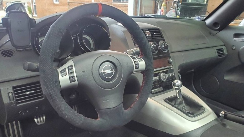 Чи вартий Saturn Redline Roadster 2007 року своїх $7,500? 4