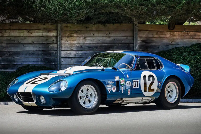 Shelby Cobra Daytona Coupe поставив рекорд продажів серед авто зі США 18