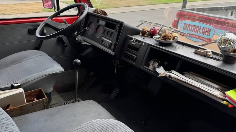 1989 VW LT35 Feuerwehr: кемпер за $12 000 – вигідна покупка? 4