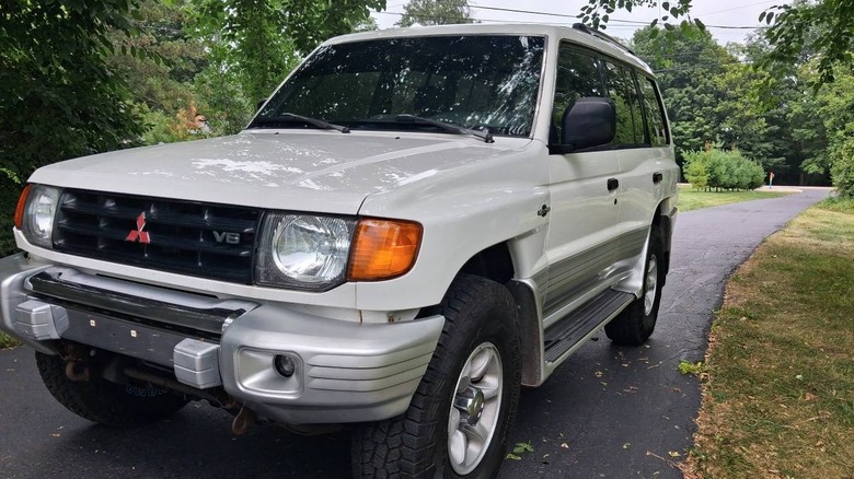 Mitsubishi Montero Limited 2000: чи вартий він 9800 доларів? 2