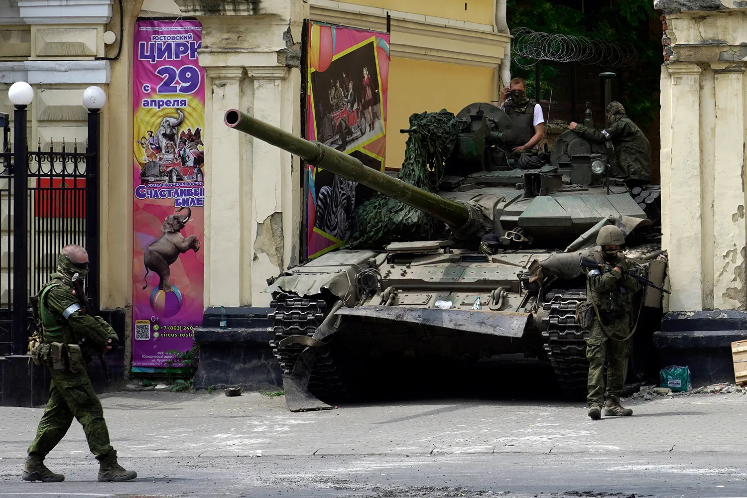 Російські слова, що описують життя під тиском авторитаризму 5