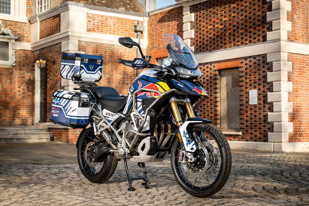 Новий Triumph Tiger 1200 Rally Explorer