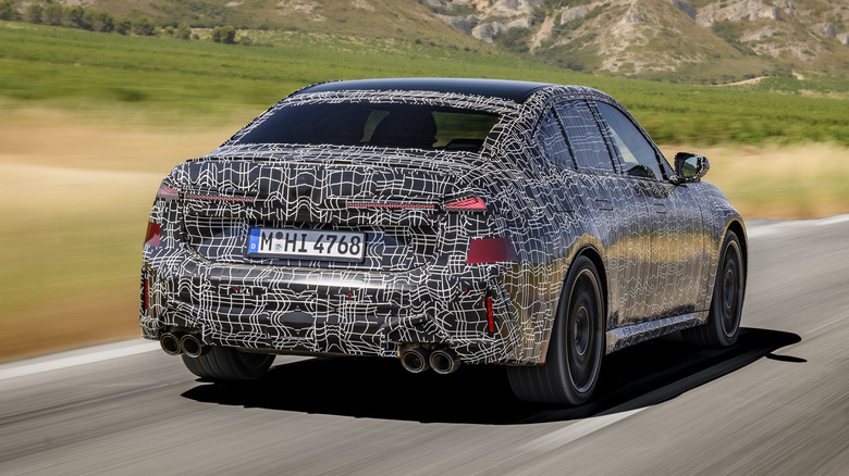 BMW M350: 437-сильний шестициліндровий двигун і функція "Дрифт-момент" 2