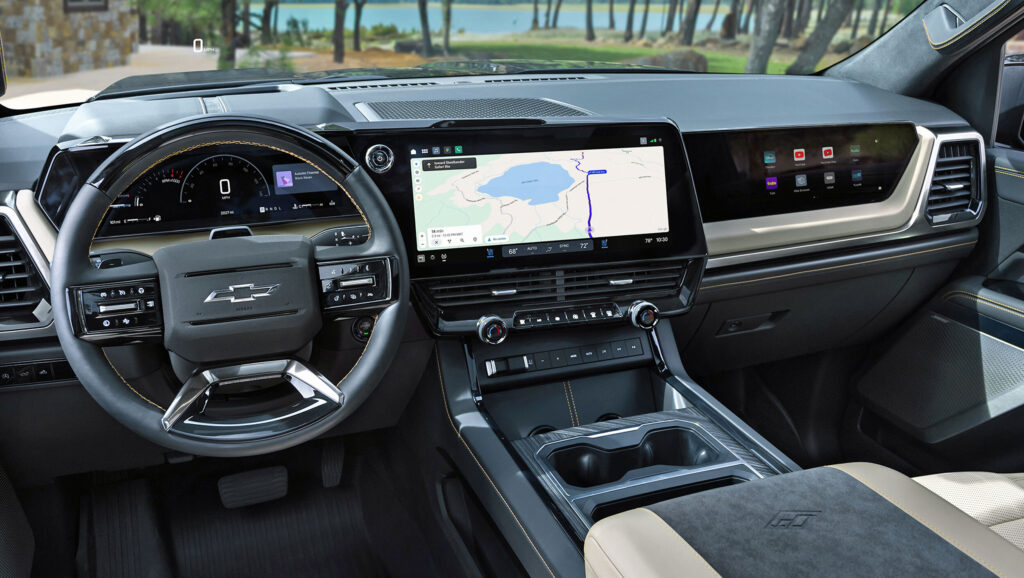GM повертає Android Auto та Apple CarPlay у пікапи Silverado та Sierra 1