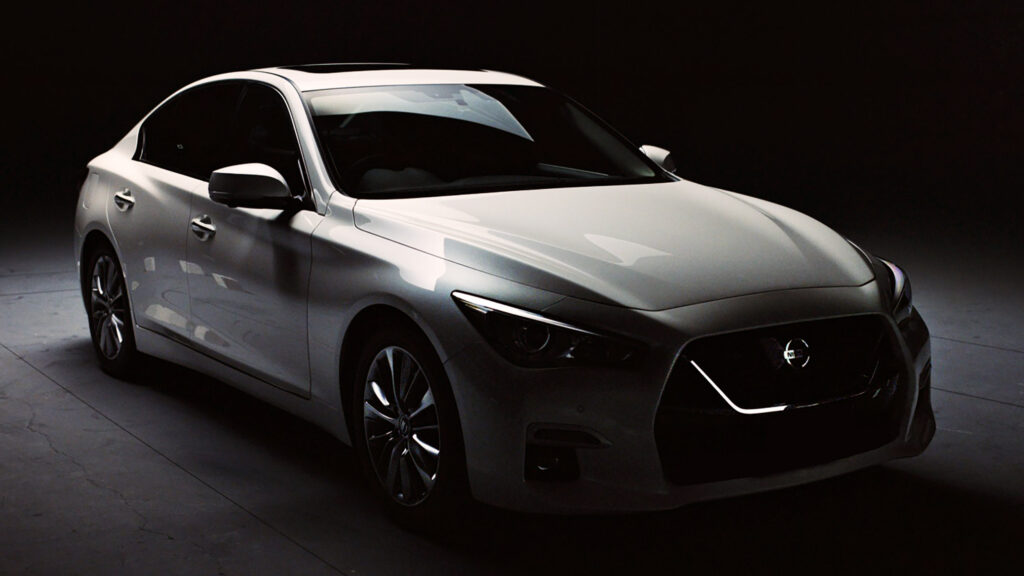 Nissan Skyline нового покоління: названо дату виходу 2