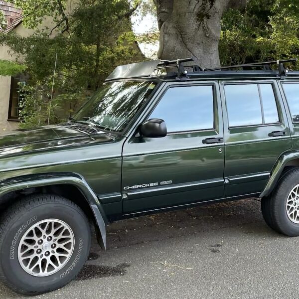 12 тисяч за Jeep Cherokee: чи вартий він уваги?