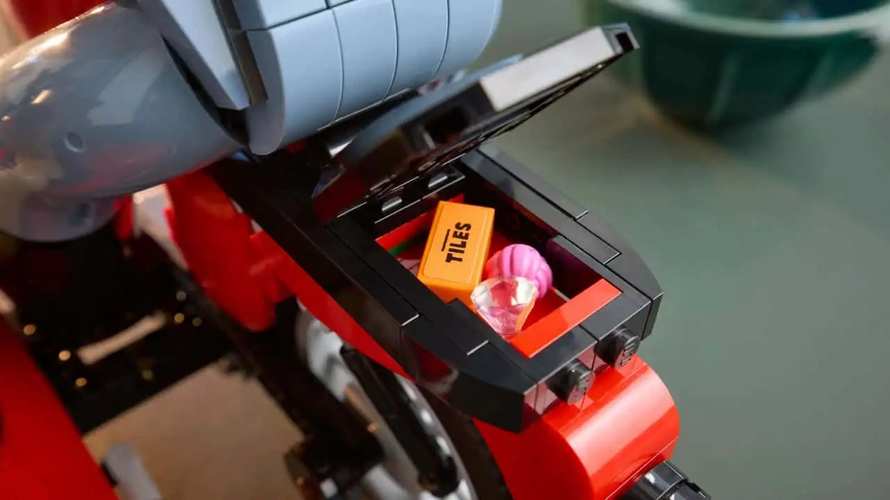 Набір LEGO – мотоцикл із боковим причепом 