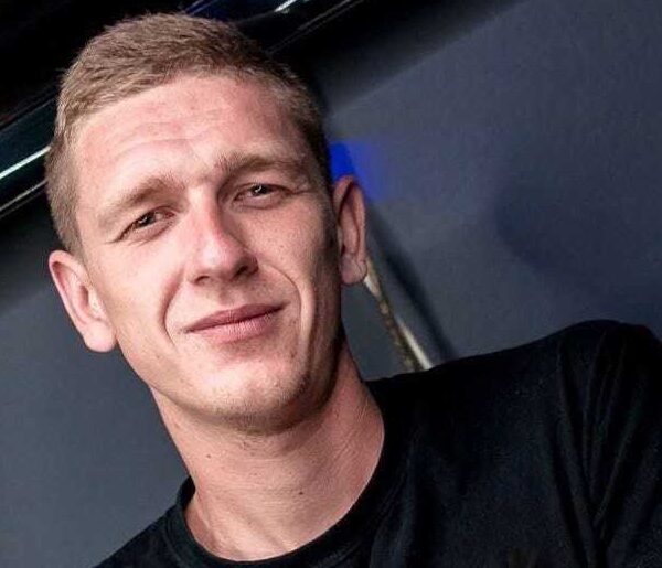 Запорізького волонтера понад чотири роки тримають в інформаційній ізоляції