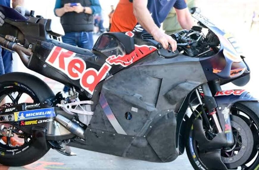 Нові 850-кубові мотоцикли MotoGP вже обігнали попередні моделі