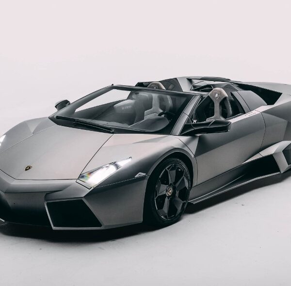 Lamborghini Reventon: ексклюзивний родстер з мізерним пробігом виставлено на продаж