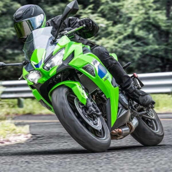 Kawasaki нарешті оновила Ninja 650 до рівня, якого він заслуговував роками